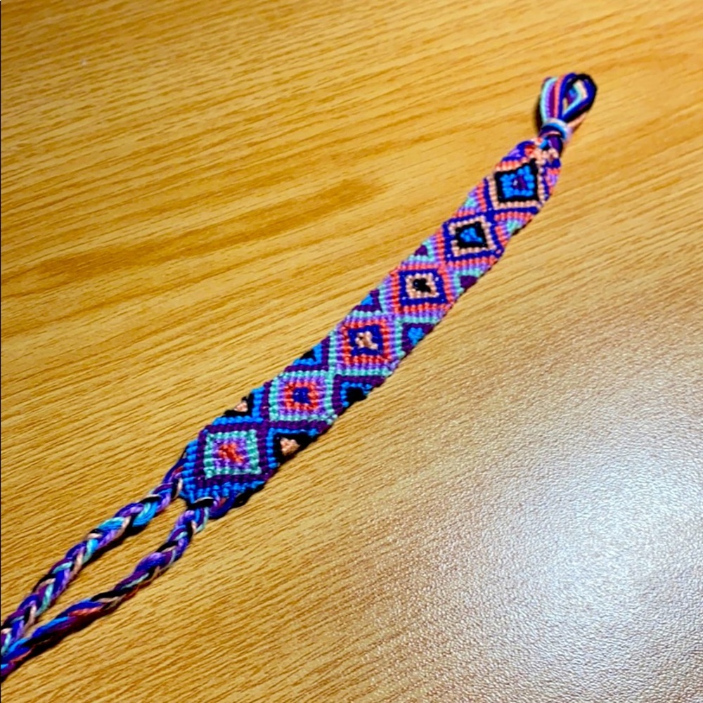 Handmade bracelet - Picture 4 of 6
